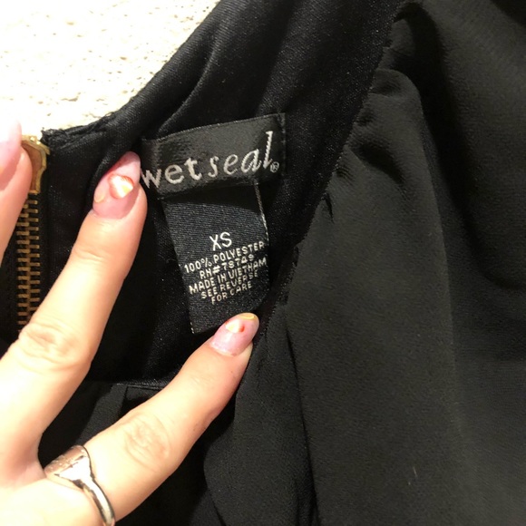 CUT OUT MINI DRESS - Picture 2 of 2